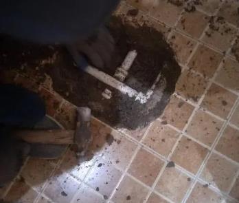 鼎城卫生间漏水维修公司为您分享下卫生间渗水如何处理及注意事项